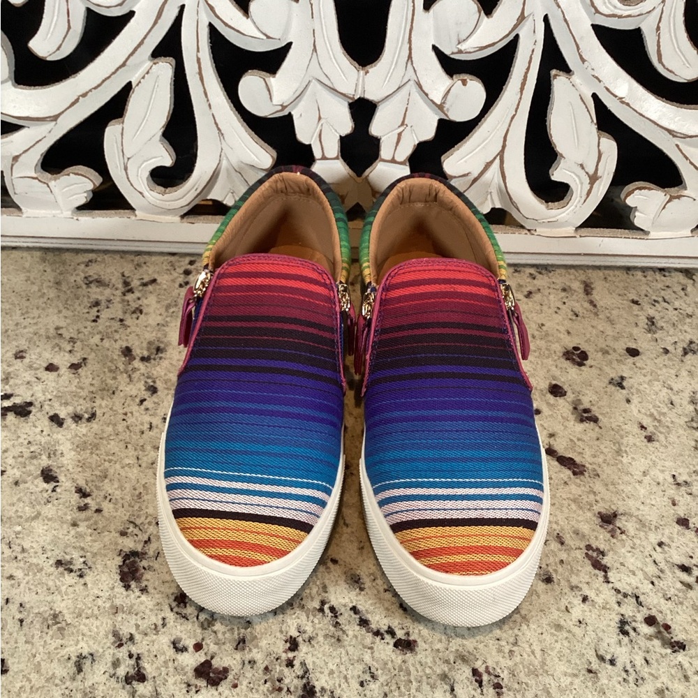 Volatile Woven Serape Sneaker Size 6.5